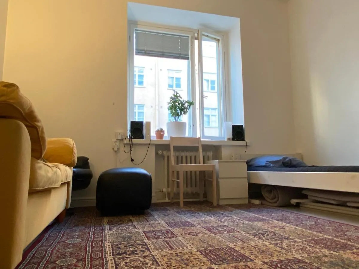 Private Room Near Metro Easy Access Central Location location